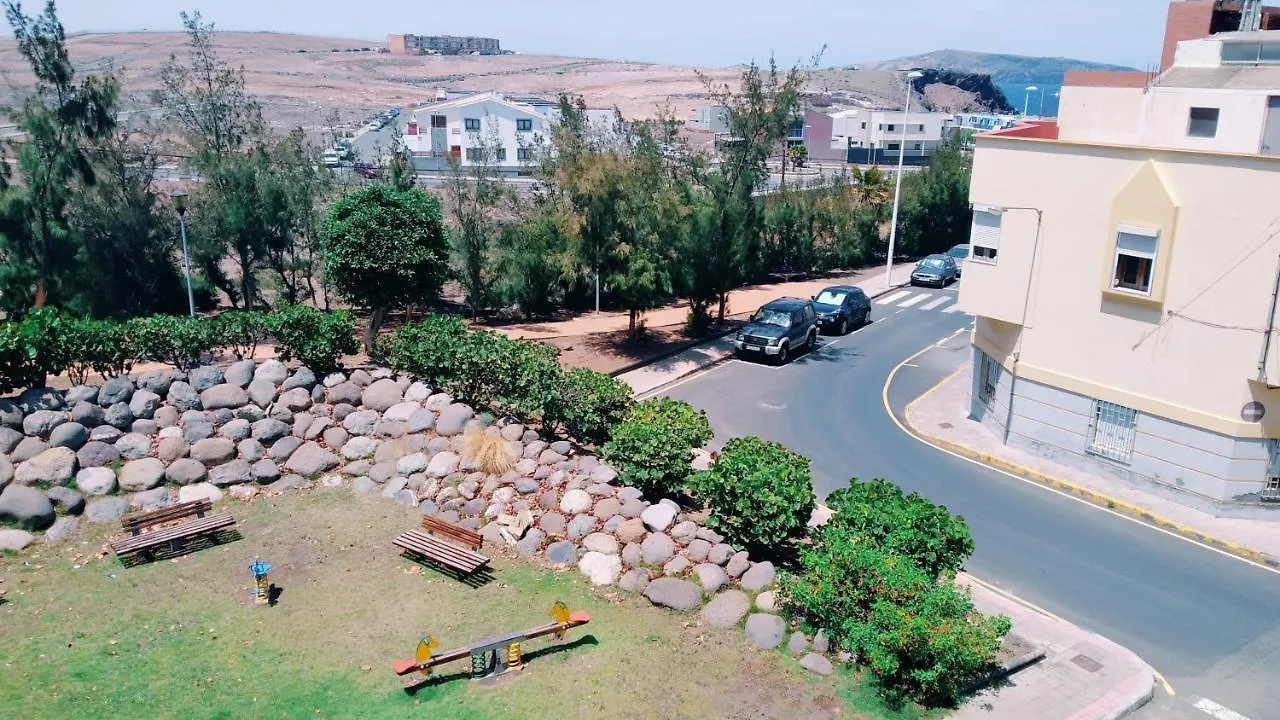 Burero Beach Stay - Comfy - Near Airport & Beaches El Burrero Apartamento
