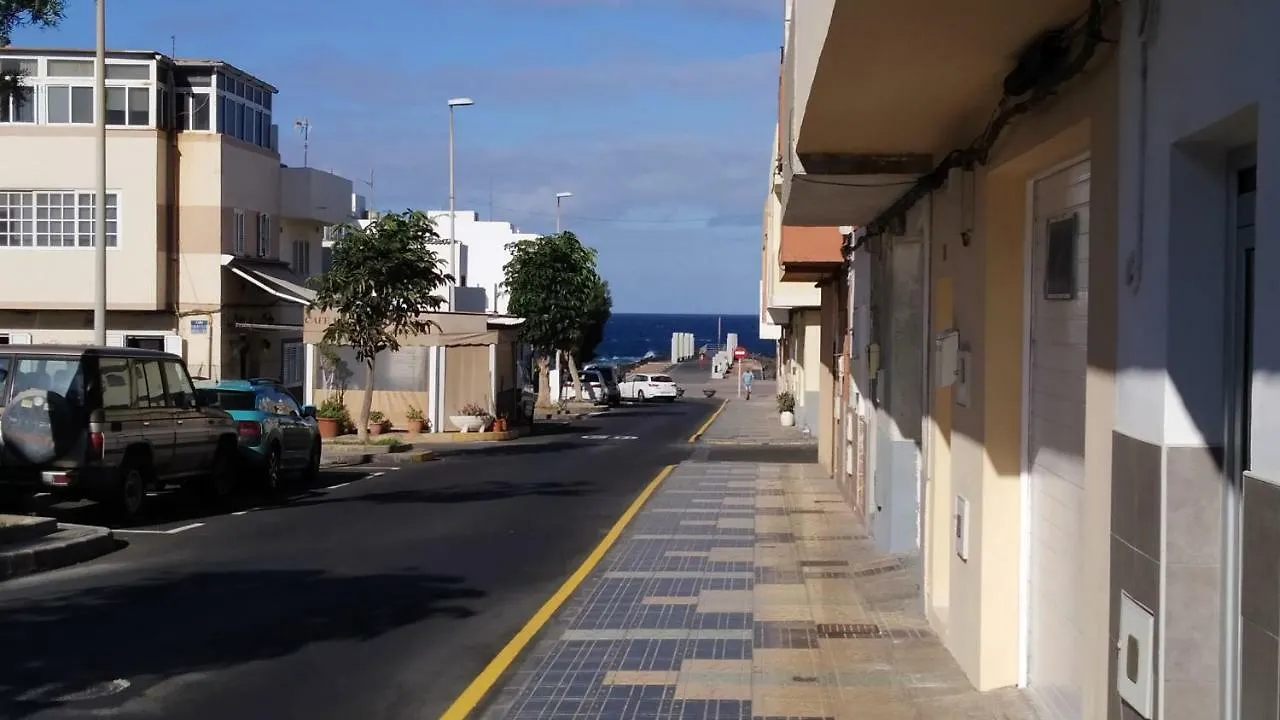 Apartamento Burero Beach Stay - Comfy - Near Airport & Beaches El Burrero